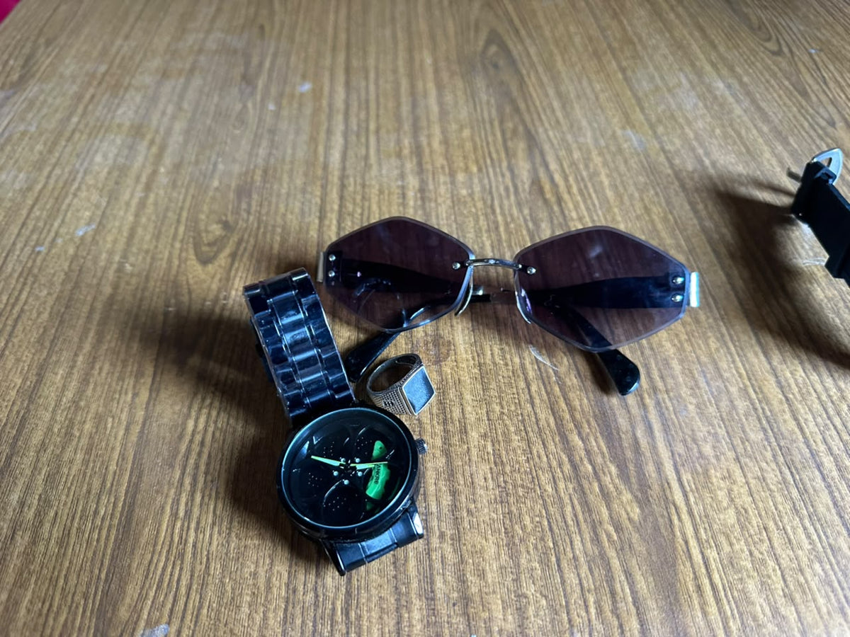 Spinner Wheel Watch – Stylish Watch with Sunglasses & Ring