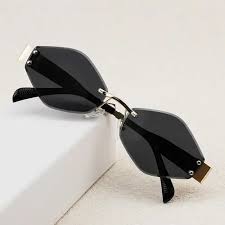Stylish Fashion Sunglasses – Modern UV Protection Eyewear